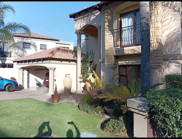 4 BEDROOM PROPERTY TO RENT IN SUNWARD PARK